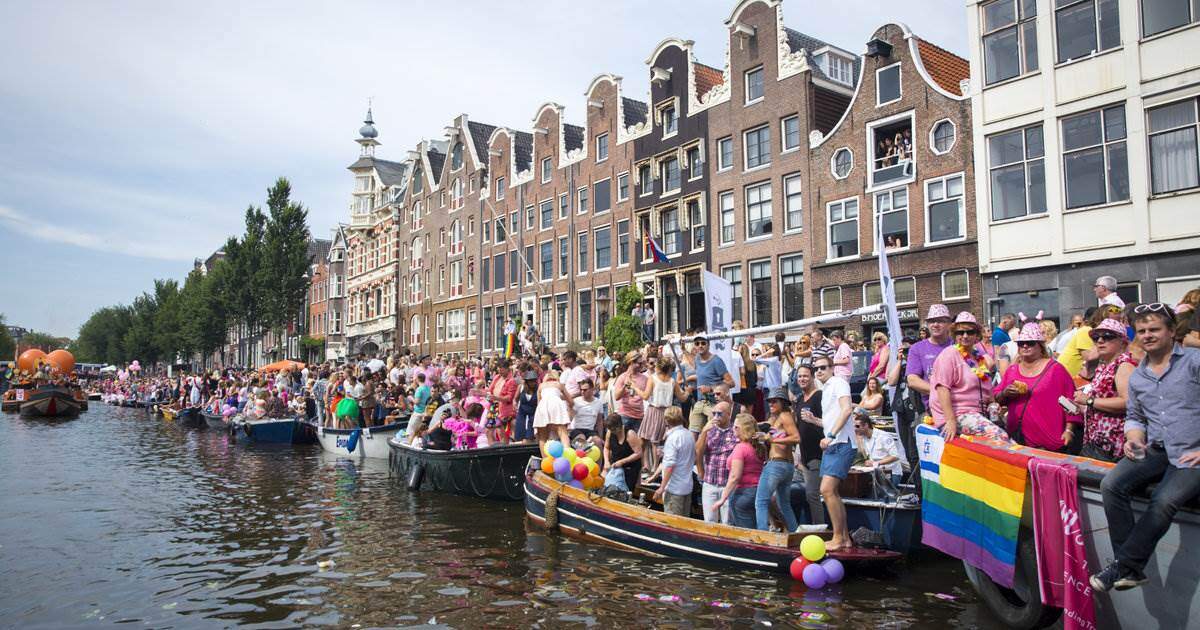 My Ladyboy Cupid in Dutch