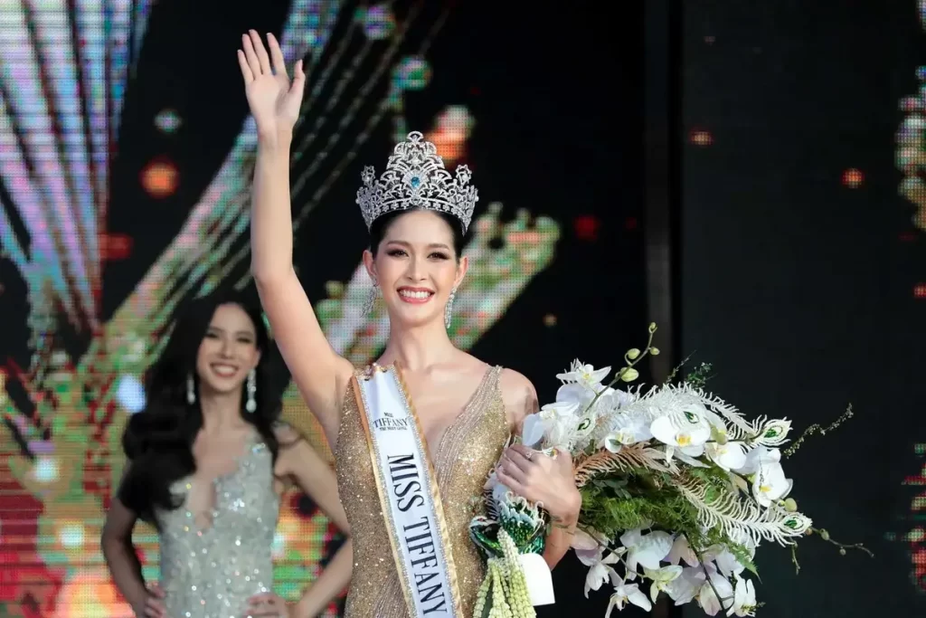 Concours de beauté pour célibataires Miss Tiffany Universe