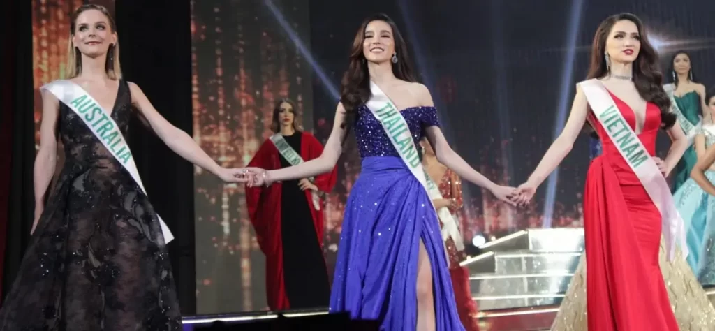 Transgender beauty pageant - Miss International Queen